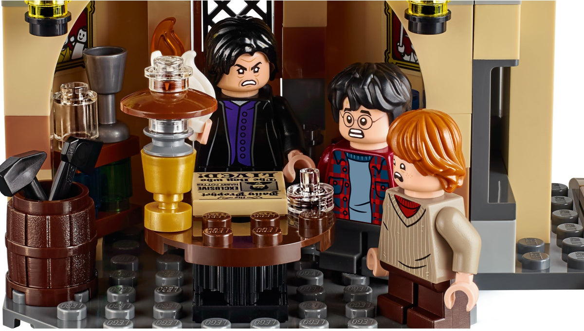LEGO 75953 Hogwarts Whomping Willow alternate view 4